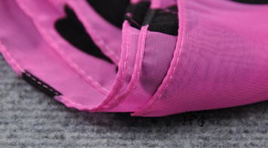 悠蝶翩躚 羚羊早安植絨工藝絲巾，演繹女士氣質新風尚